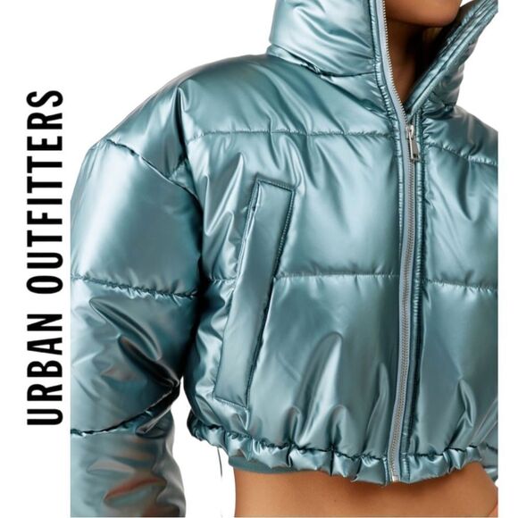 NEW Urban Outfitters UO Taryn Metallic Cropped Puffer Coat Jacket L XL - Picture 2 of 6